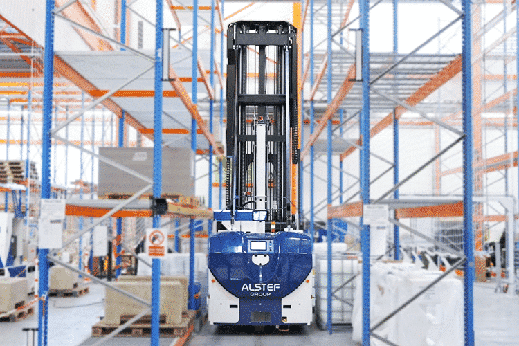 AGV tridirectionnel VNA